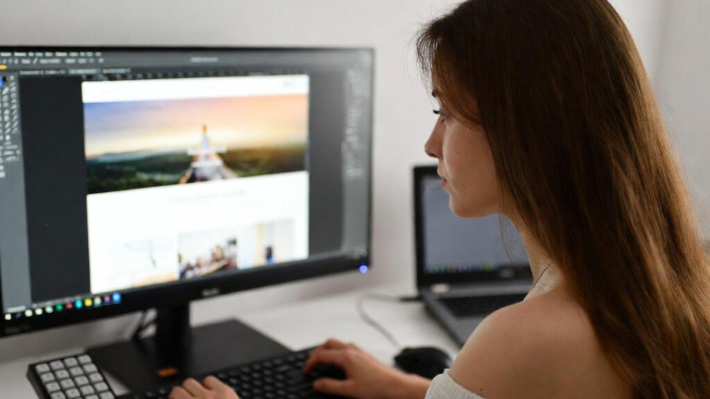 Российские нейросети для генерации изображений